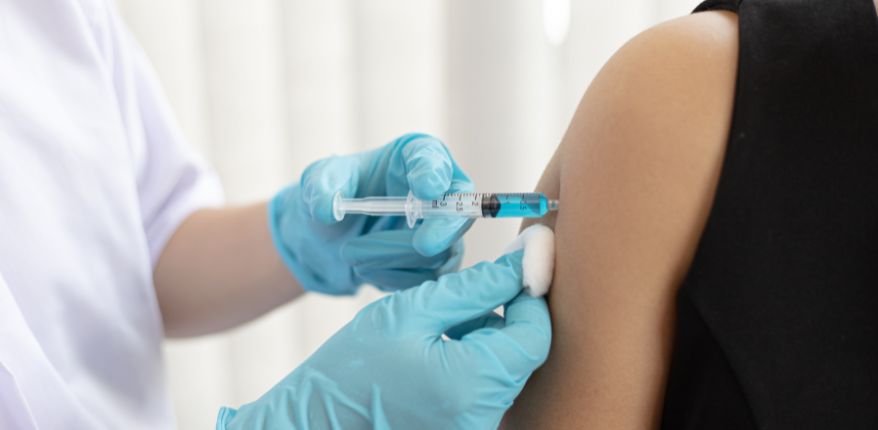Koronavirüs olan böbrek hastaları aşı olmalı mı?