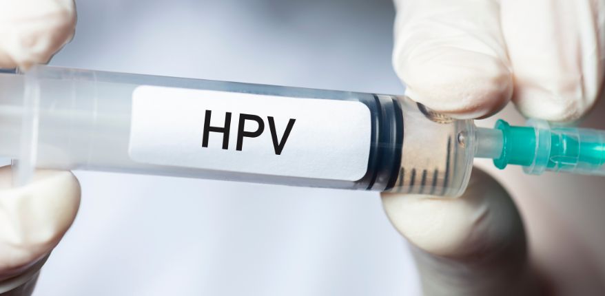 9 yaşında HPV aşısı yaptırabilirsiniz. 3 çeşit hpv aşısı bulunmaktadır.