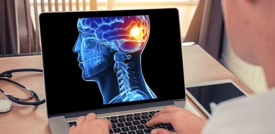 Menopoz sonrası Osteoporoz Riskine Karşı D Vitamini ile Önlem Alın.