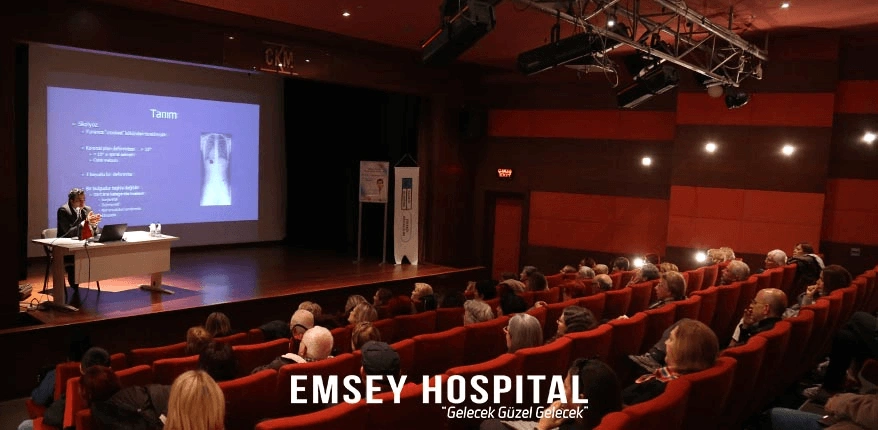 Emsey Hospital İleri Omurga Cerrahisi Ortopedi ve Travmatoloji Uzmanı Prof. Dr. Mehmet Aydoğan Kadıköy Belediyesi Cadde Bostan Kültür Merkezi’nin ev sahipliğini yaptığı etkinlikte konuşmacı olarak yer aldı.