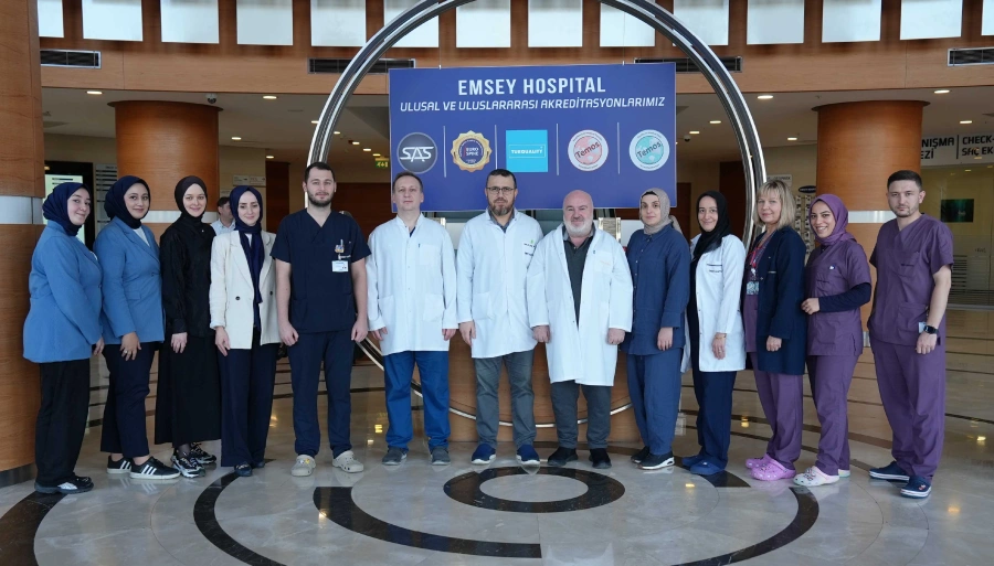 Emsey Hospital’da 1000. Erişkin Kök Hücre Nakli Gururu